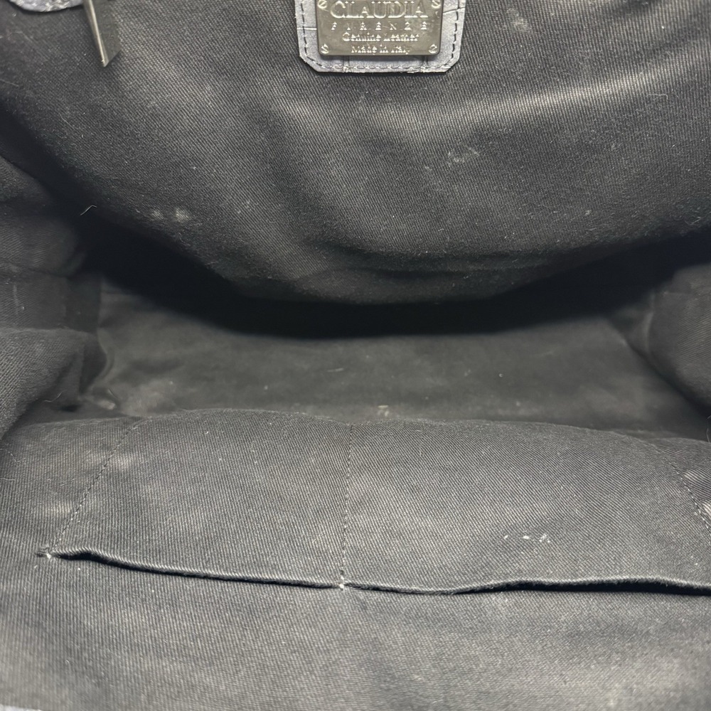Claudia Firenze gray crocodile embossed genuine leather handbag. Made In Italy. - Picture 9 of 16